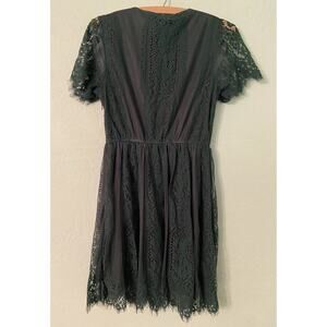 Merokeety Green Lace Overlay Holiday Party Dress Womens Small NEW NWT